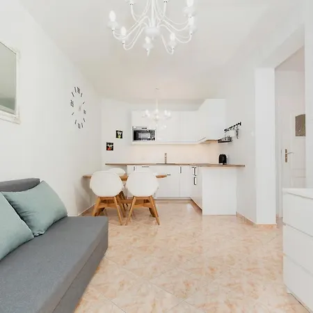 Jantar - Park Side Apartment Kolobrzeg